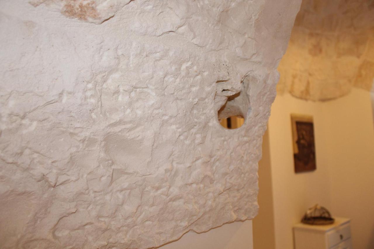 Trulli Colibri' Villa โลโกโรตอนโด ภายนอก รูปภาพ