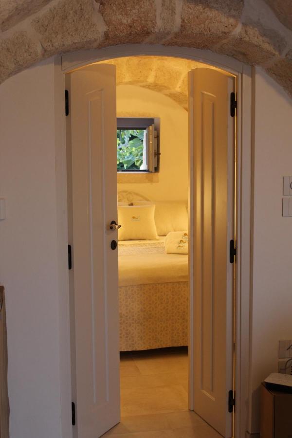 Trulli Colibri' Villa โลโกโรตอนโด ภายนอก รูปภาพ